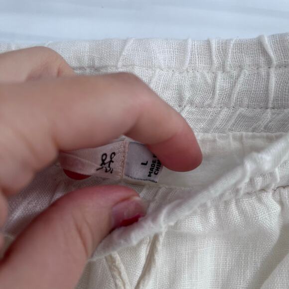 Johnny Was Linen Embroidered Blue White Boho Bermuda Shorts Coastal Beach Large - Picture 4 of 9